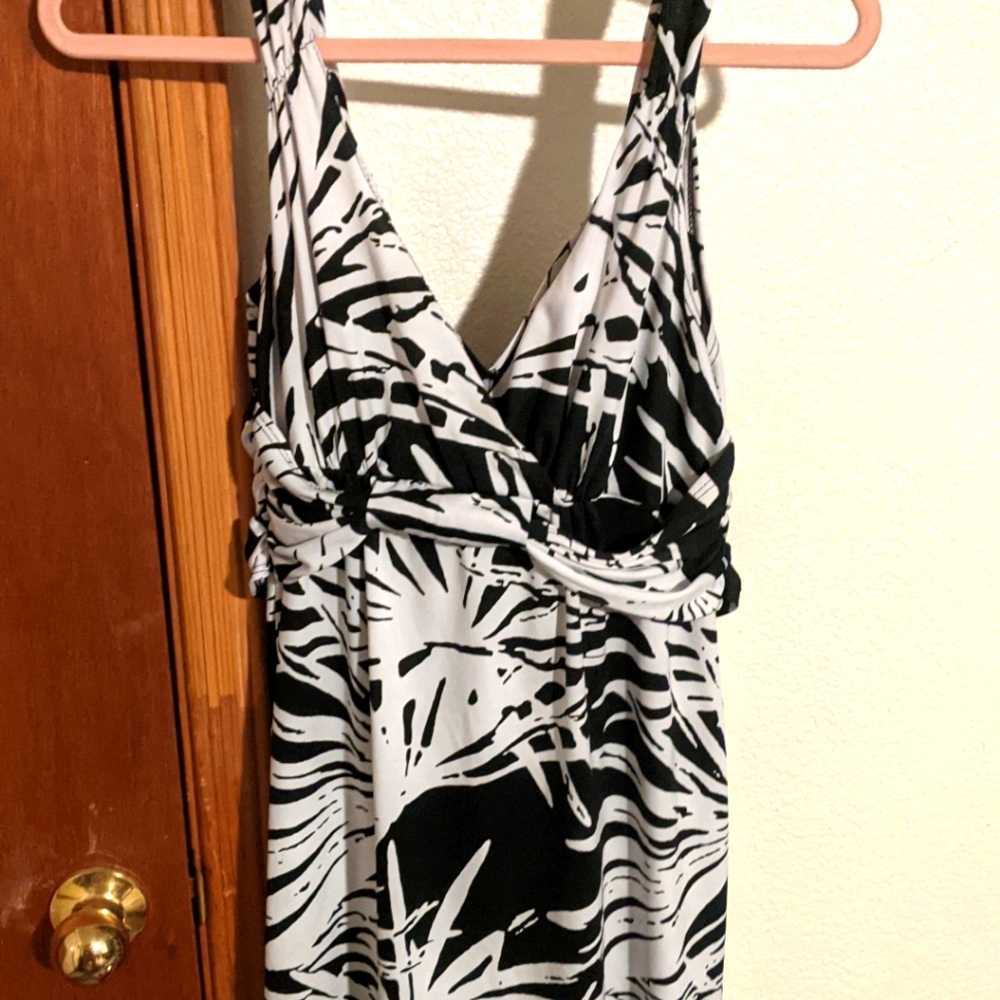 Midlength dress